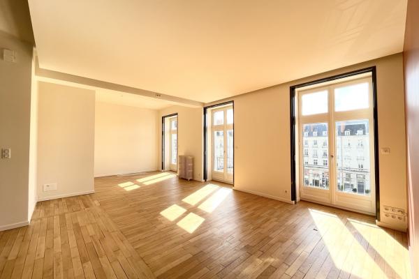 Acheter appartement 4 pièce(s) 138 m² - Photo