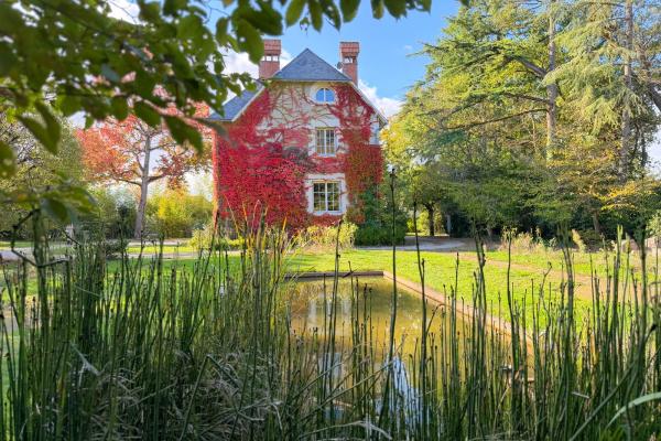 Acheter maison 12 pièce(s) 360 m² - Photo