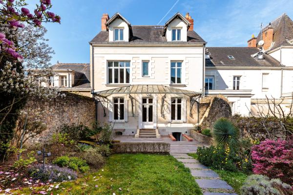 Acheter maison 8 pièce(s) 266 m² - Photo