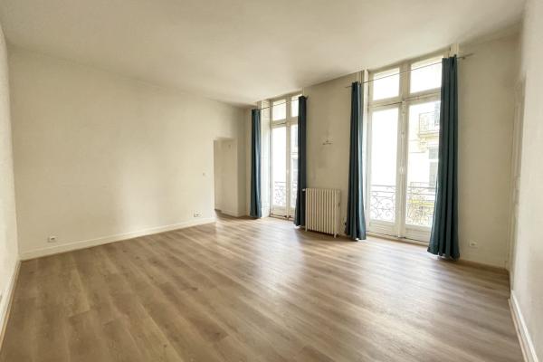 Louer appartement 1 pièce(s) 41 m² - Photo