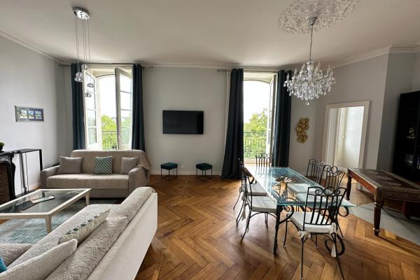 Louer appartement 3 pièce(s) 97 m² - Photo